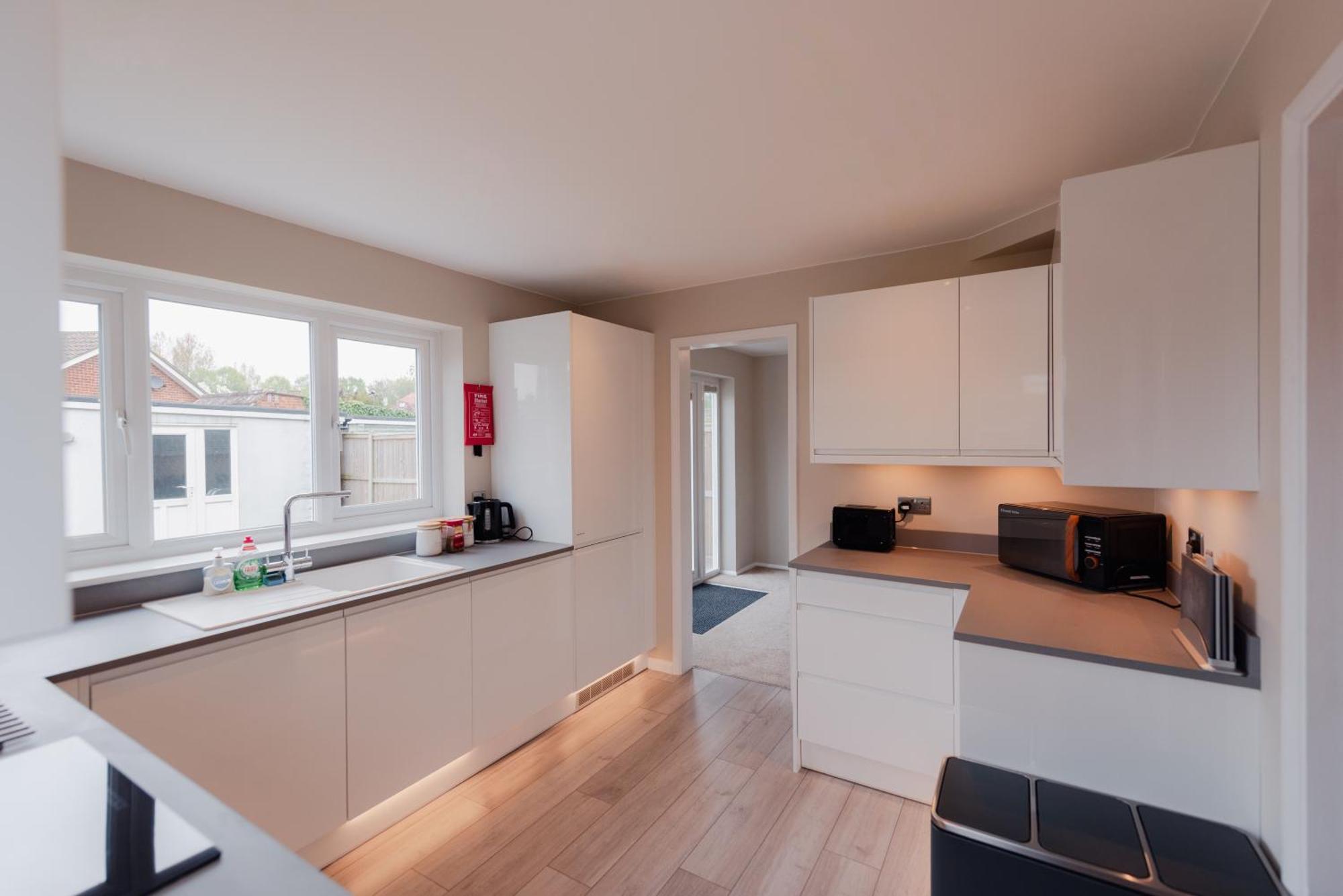 Luxury Recently Renovated 3 Bedroom Home In Sandwich Kent 外观 照片